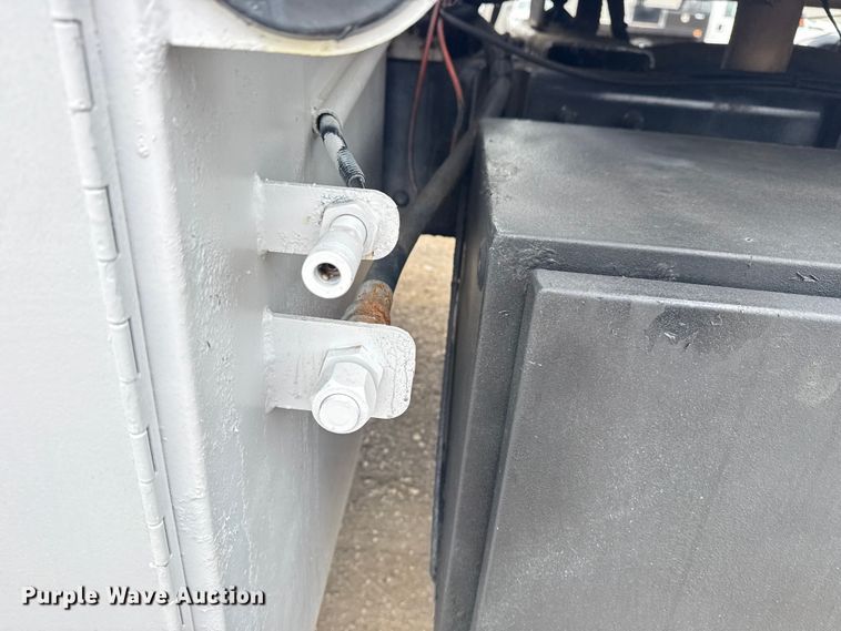 image for item NU9614 2012 Freightliner Business Class M2 crane truck