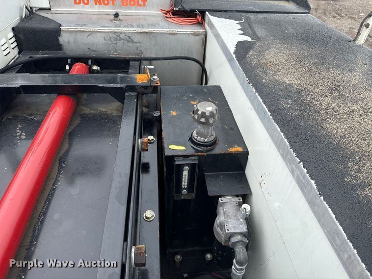 image for item NU9614 2012 Freightliner Business Class M2 crane truck