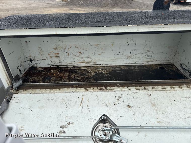 image for item NU9614 2012 Freightliner Business Class M2 crane truck