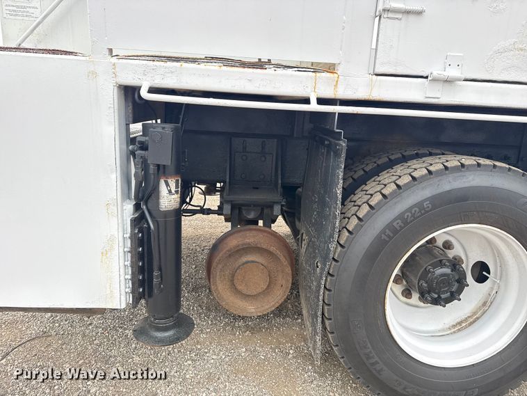 image for item NU9614 2012 Freightliner Business Class M2 crane truck