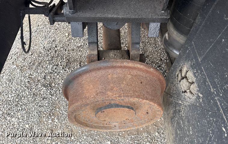 image for item NU9614 2012 Freightliner Business Class M2 crane truck