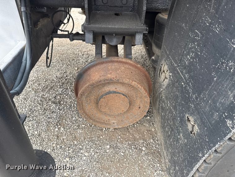 image for item NU9614 2012 Freightliner Business Class M2 crane truck