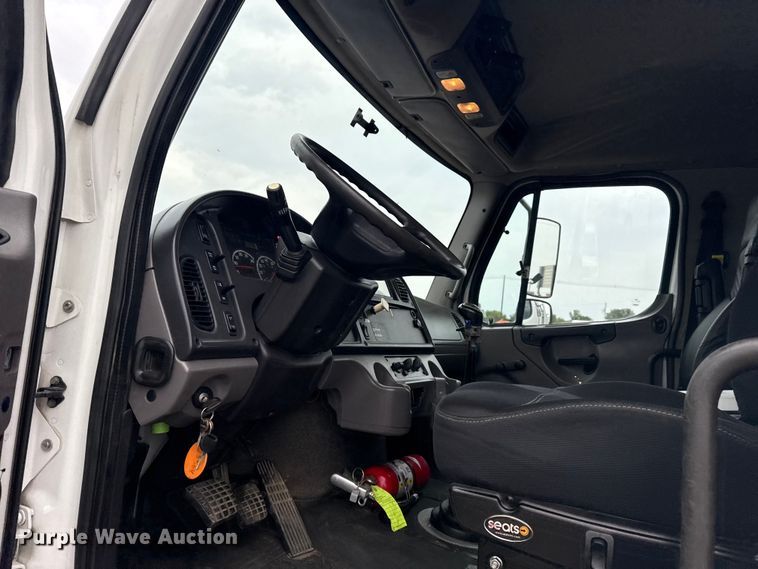 image for item NU9614 2012 Freightliner Business Class M2 crane truck