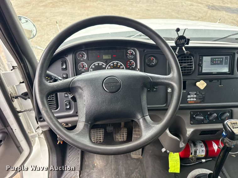 image for item NU9614 2012 Freightliner Business Class M2 crane truck