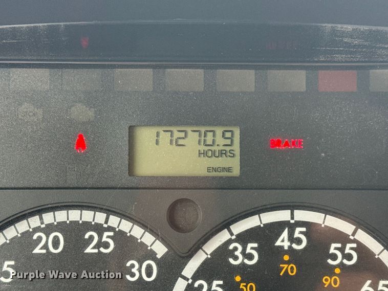 image for item NU9614 2012 Freightliner Business Class M2 crane truck