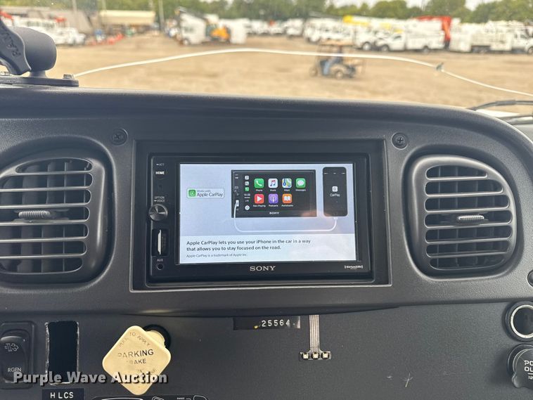 image for item NU9614 2012 Freightliner Business Class M2 crane truck