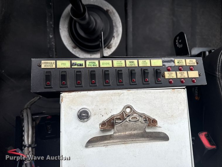 image for item NU9614 2012 Freightliner Business Class M2 crane truck