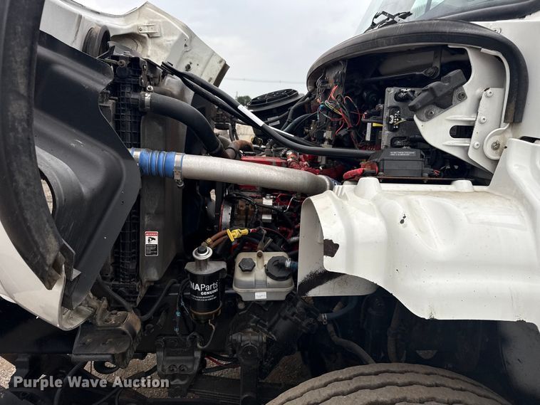 image for item NU9614 2012 Freightliner Business Class M2 crane truck