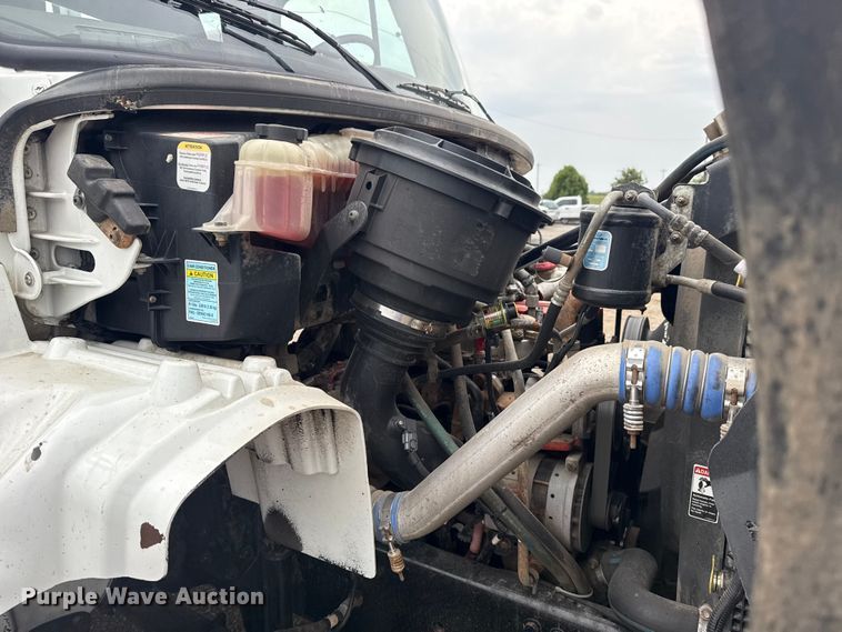 image for item NU9614 2012 Freightliner Business Class M2 crane truck