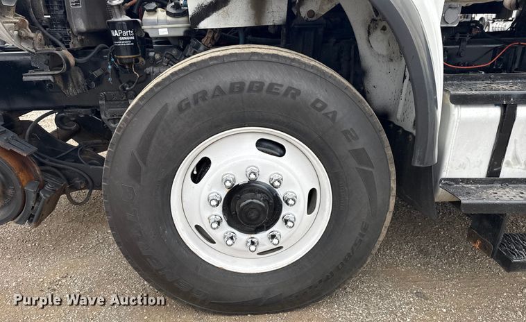 image for item NU9614 2012 Freightliner Business Class M2 crane truck