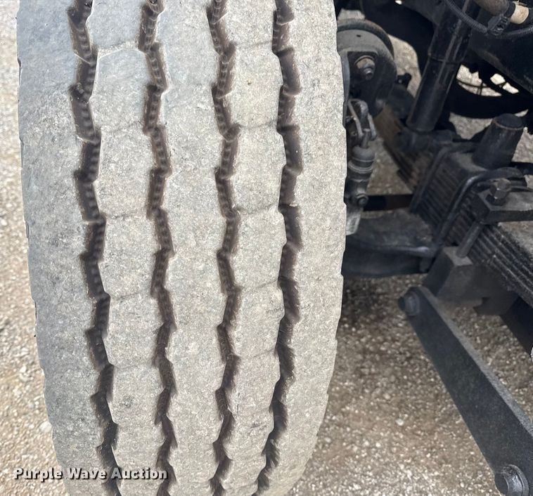 image for item NU9614 2012 Freightliner Business Class M2 crane truck