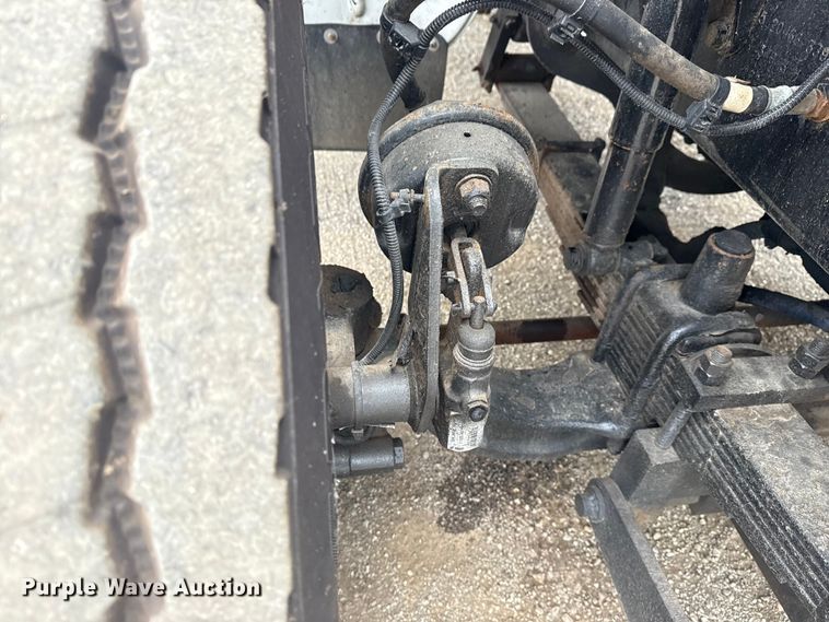 image for item NU9614 2012 Freightliner Business Class M2 crane truck