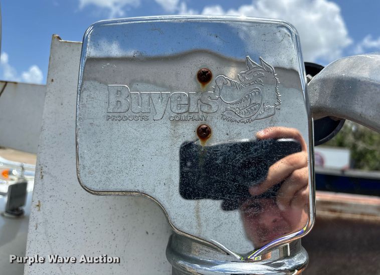 image for item YA0633 2016 Peterbilt 367 dump truck