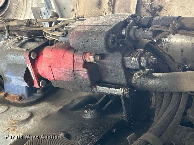 image for item YA0633 2016 Peterbilt 367 dump truck