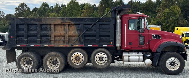 image for item YA0851 2007 Mack CTP713 dump truck