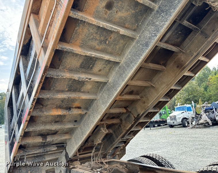 image for item YA0851 2007 Mack CTP713 dump truck