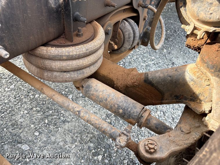 image for item YA0851 2007 Mack CTP713 dump truck