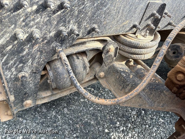 image for item YA0851 2007 Mack CTP713 dump truck