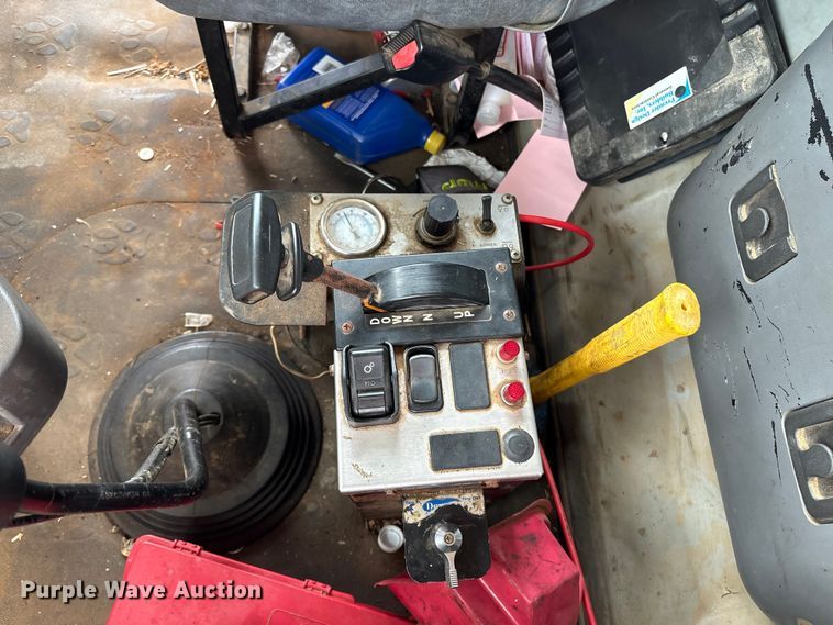 image for item YA0851 2007 Mack CTP713 dump truck