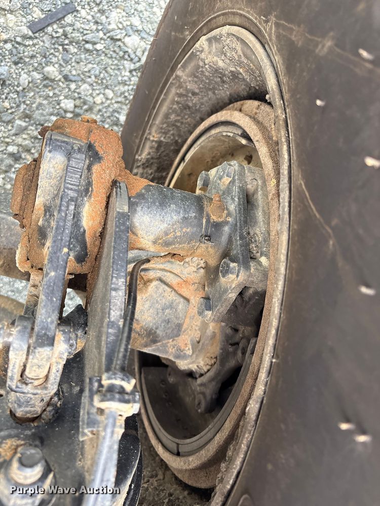 image for item YA0851 2007 Mack CTP713 dump truck