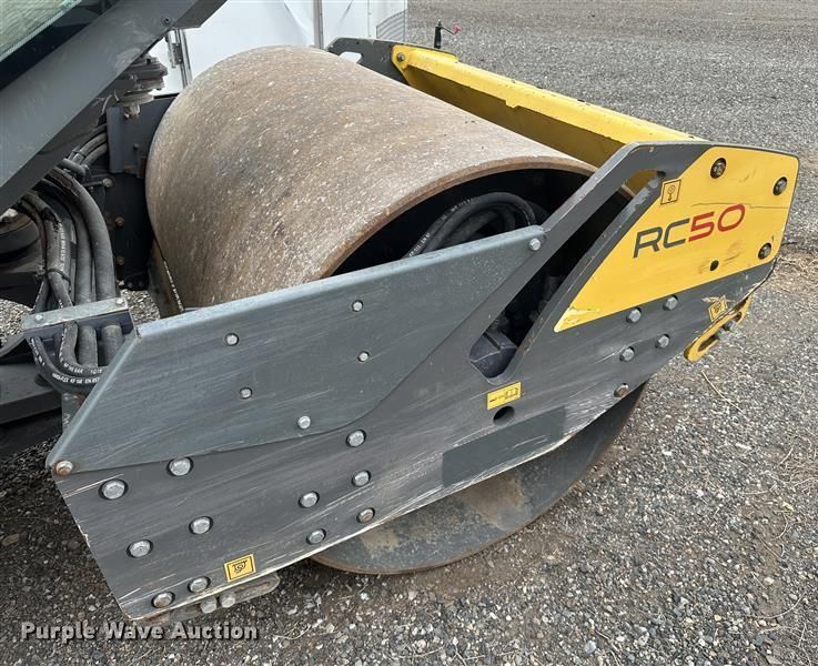 image for item YA0854 2020 Wacker Nuson RC50 single drum vibratory roller