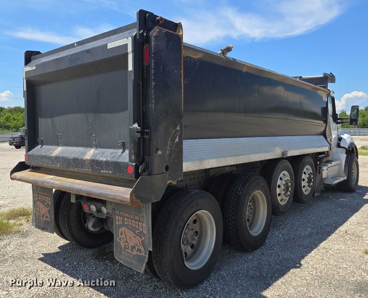 image for item YA0868 2025 Kenworth T880 dump truck