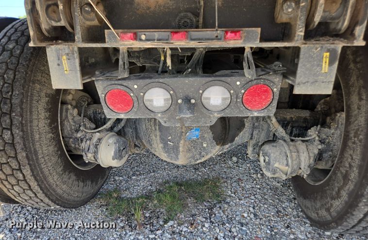 image for item YA0868 2025 Kenworth T880 dump truck
