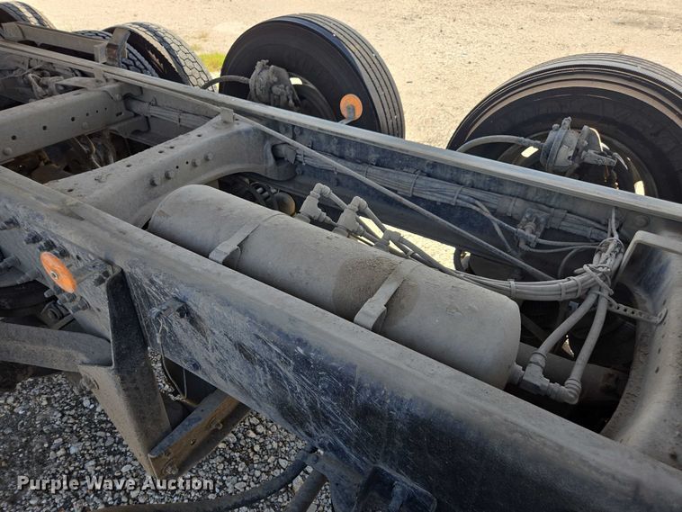 image for item YA0868 2025 Kenworth T880 dump truck