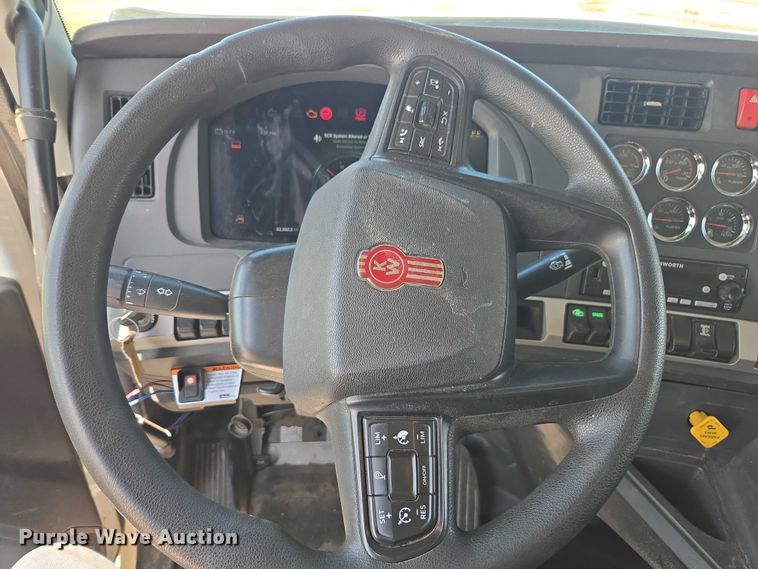 image for item YA0868 2025 Kenworth T880 dump truck