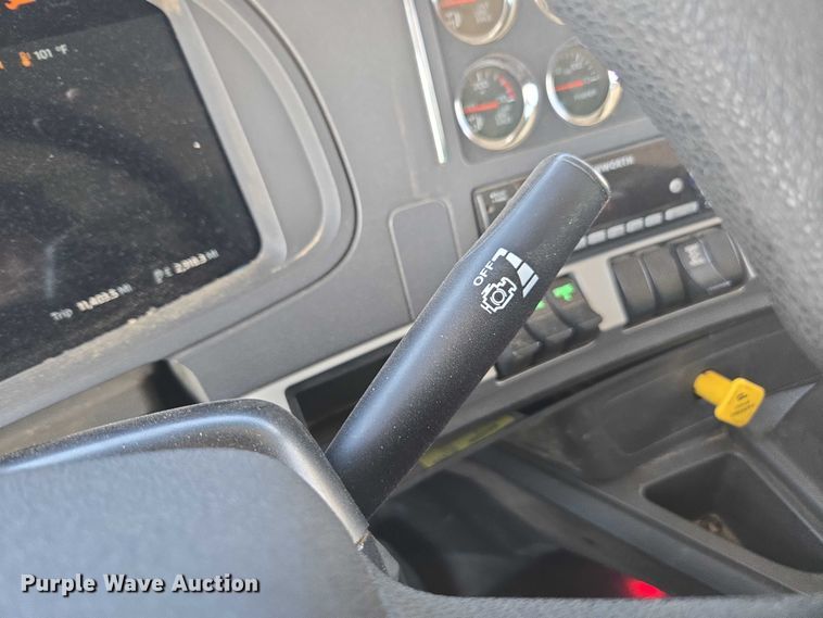 image for item YA0868 2025 Kenworth T880 dump truck