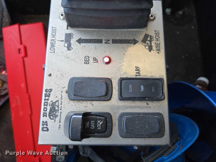 image for item YA0868 2025 Kenworth T880 dump truck