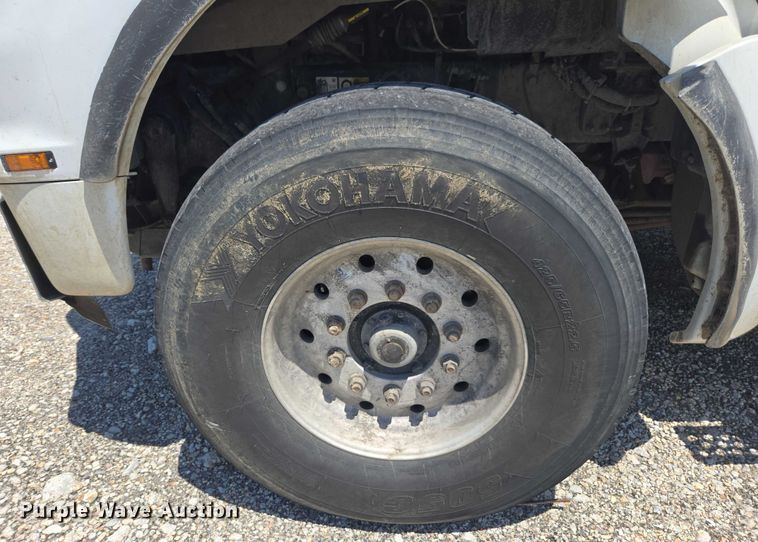 image for item YA0868 2025 Kenworth T880 dump truck