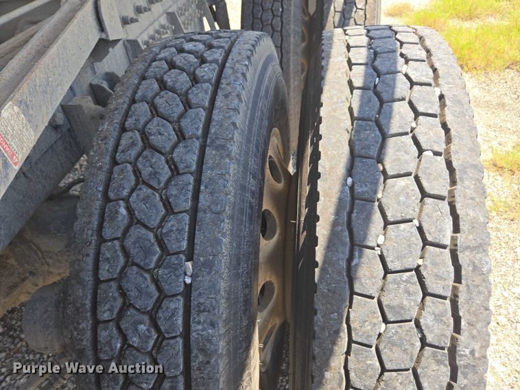 image for item YA0868 2025 Kenworth T880 dump truck