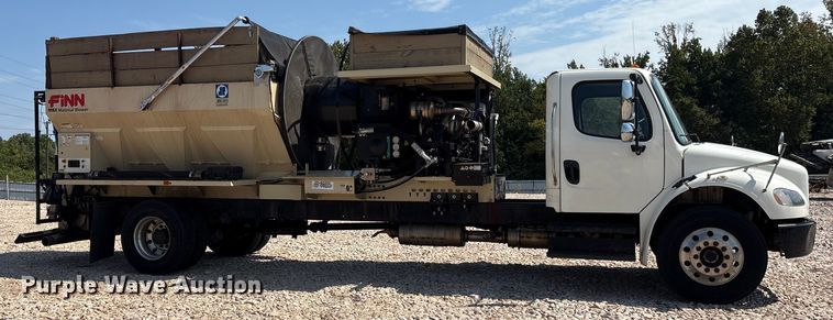image for item YA0943 2015 Freightliner  M2 truck chassis with Finn MBX10 material blower