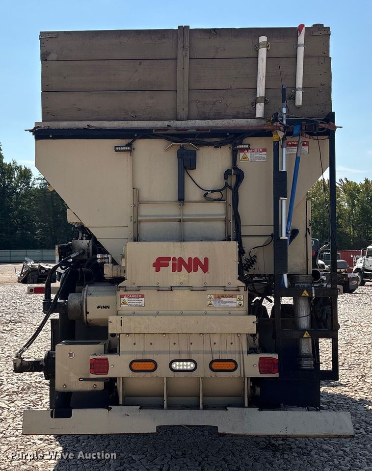 image for item YA0943 2015 Freightliner  M2 truck chassis with Finn MBX10 material blower