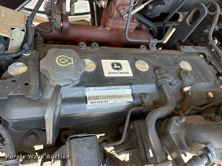 image for item YA0943 2015 Freightliner  M2 truck chassis with Finn MBX10 material blower