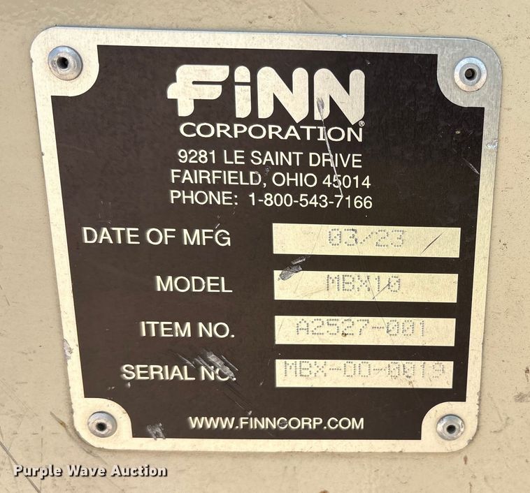 image for item YA0943 2015 Freightliner  M2 truck chassis with Finn MBX10 material blower