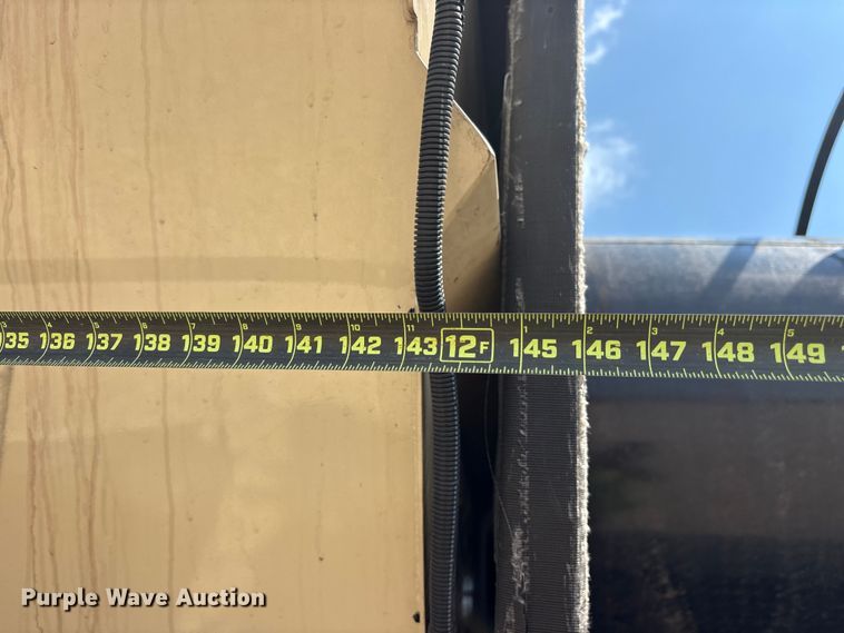 image for item YA0943 2015 Freightliner  M2 truck chassis with Finn MBX10 material blower