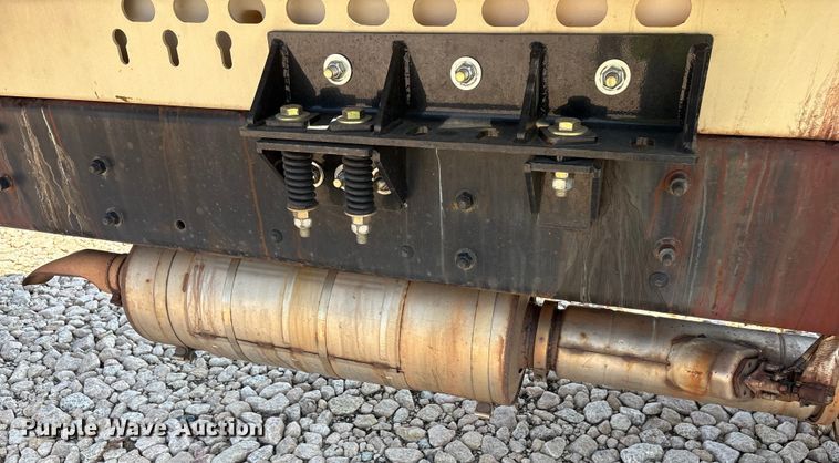 image for item YA0943 2015 Freightliner  M2 truck chassis with Finn MBX10 material blower