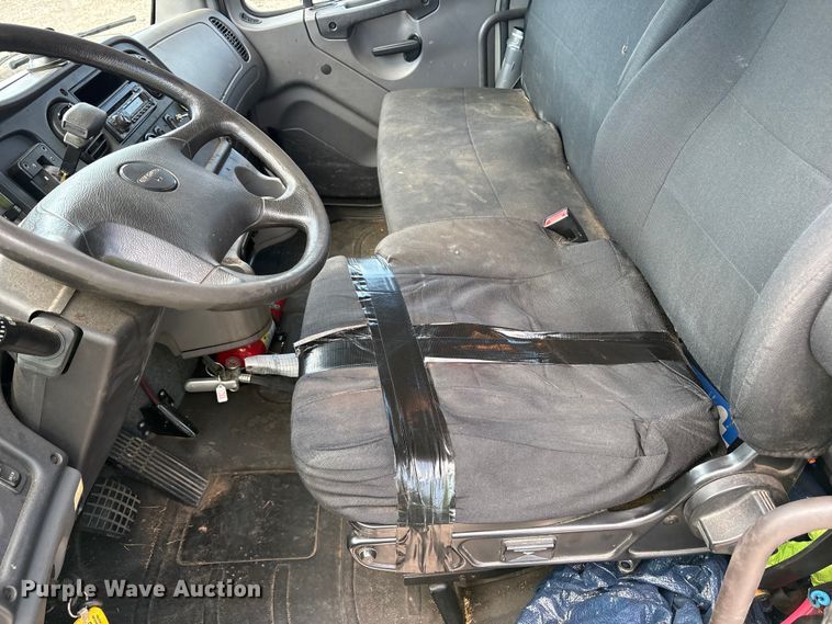 image for item YA0943 2015 Freightliner  M2 truck chassis with Finn MBX10 material blower