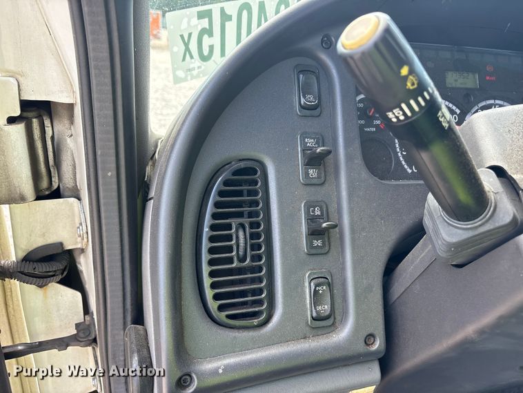 image for item YA0943 2015 Freightliner  M2 truck chassis with Finn MBX10 material blower