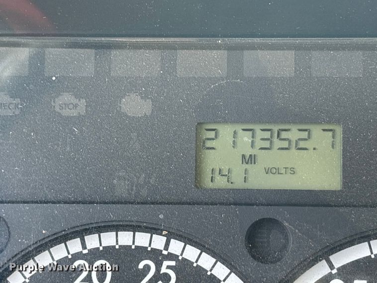 image for item YA0943 2015 Freightliner  M2 truck chassis with Finn MBX10 material blower