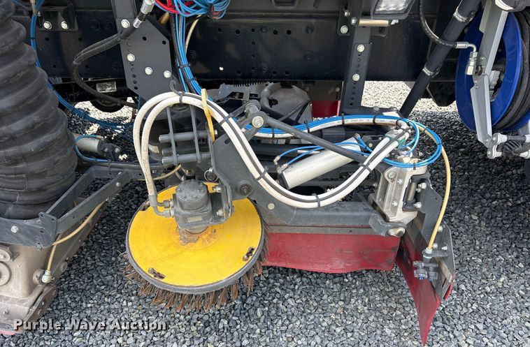 image for item YA1012 2024 Freightliner Business Class M2 street sweeper truck