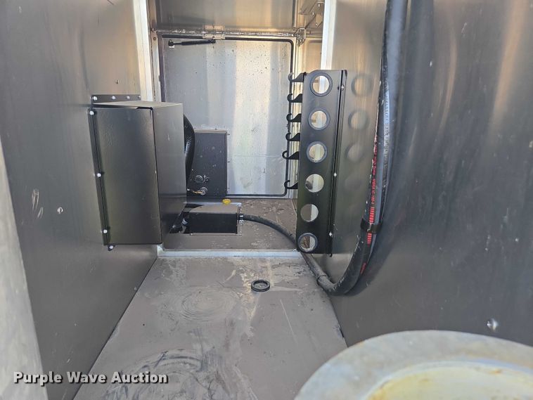 image for item YA1021 2025 Freightliner 114SD hydrovac truck