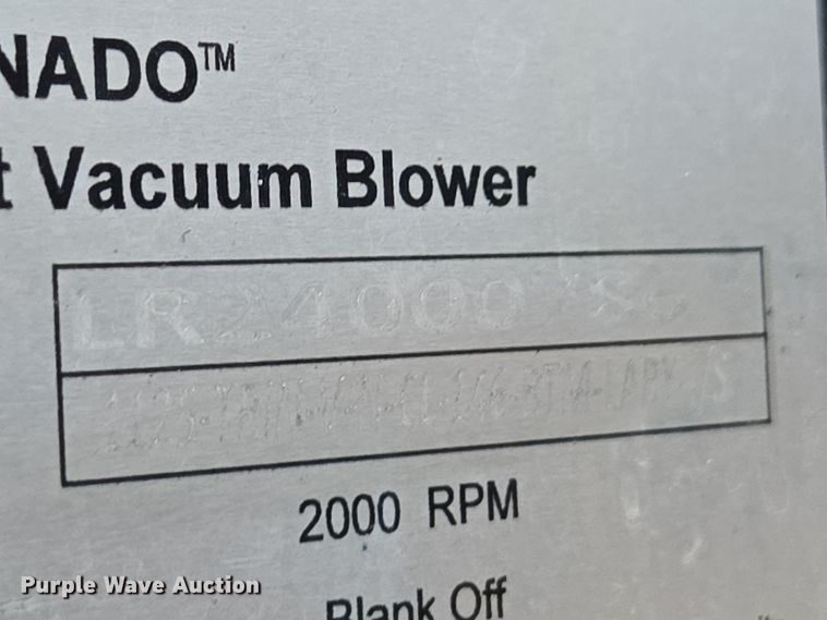 image for item YA1021 2025 Freightliner 114SD hydrovac truck