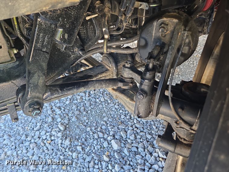 image for item YA1021 2025 Freightliner 114SD hydrovac truck