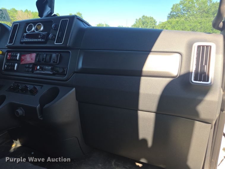 image for item YA1021 2025 Freightliner 114SD hydrovac truck