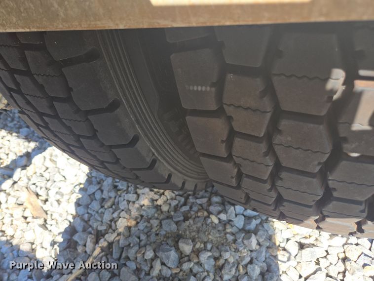 image for item YA1021 2025 Freightliner 114SD hydrovac truck