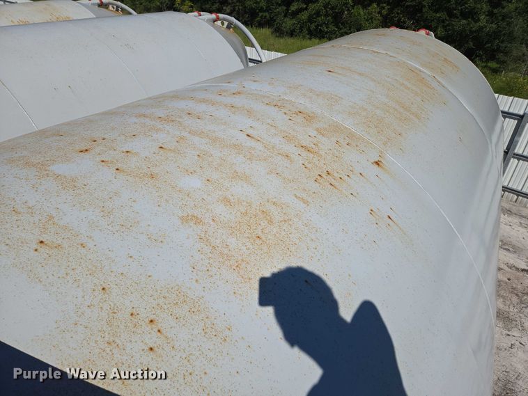 image for item YA1058 2022 Gallegos pneumatic dry bulk trailer