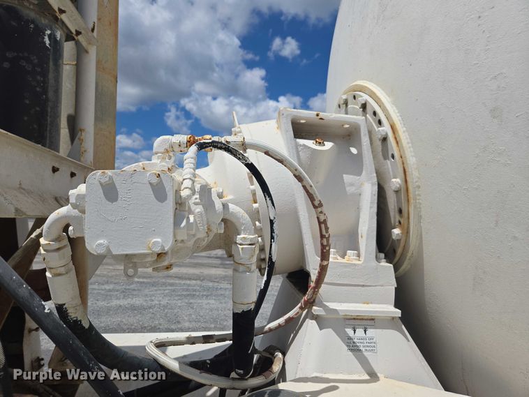 image for item YA1059 2005 Terex Advance ready mix truck